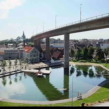 Charming House In The Heart Of Nyaraló *